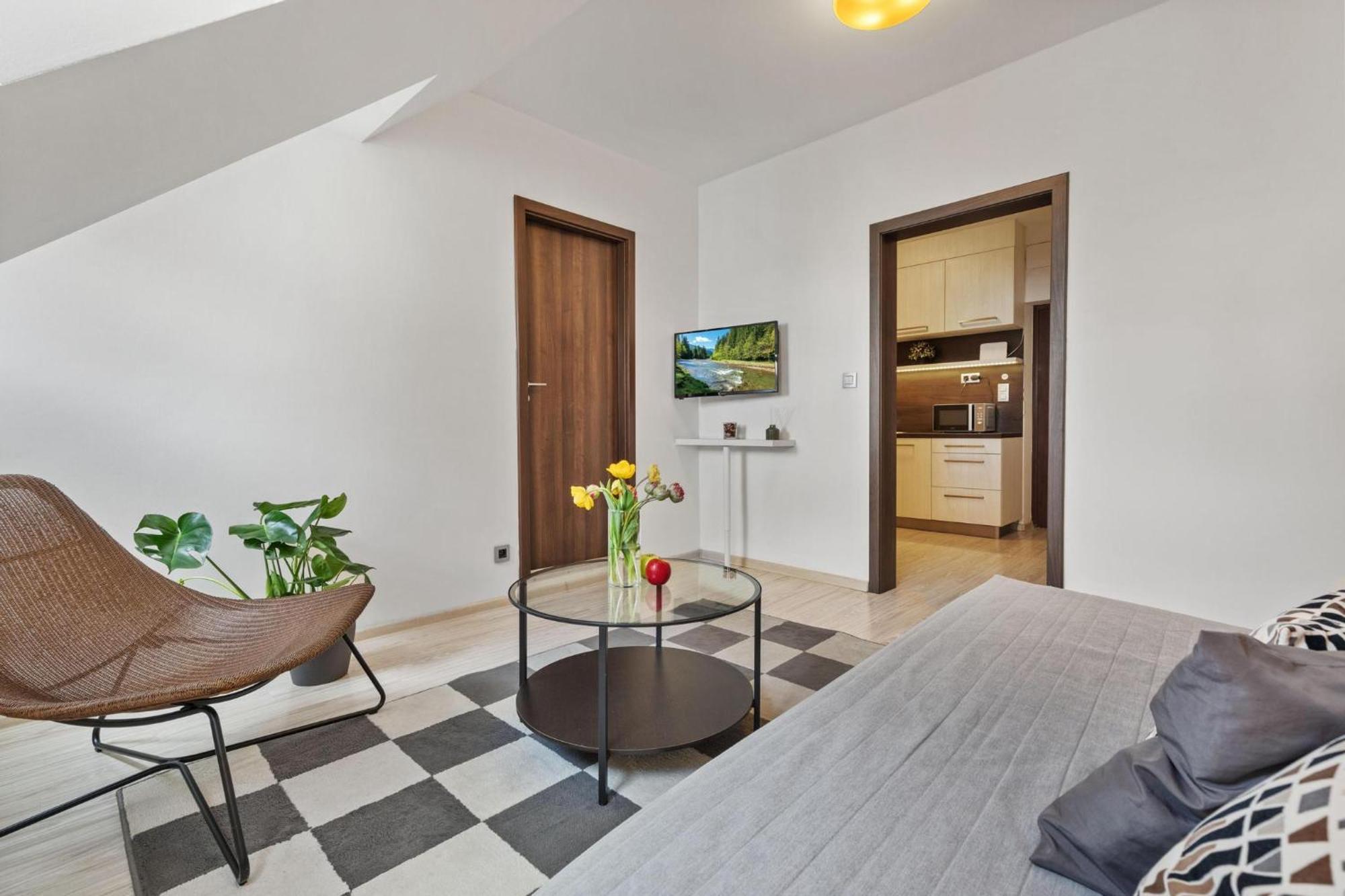 Apple Apartment ブラチスラヴァ エクステリア 写真